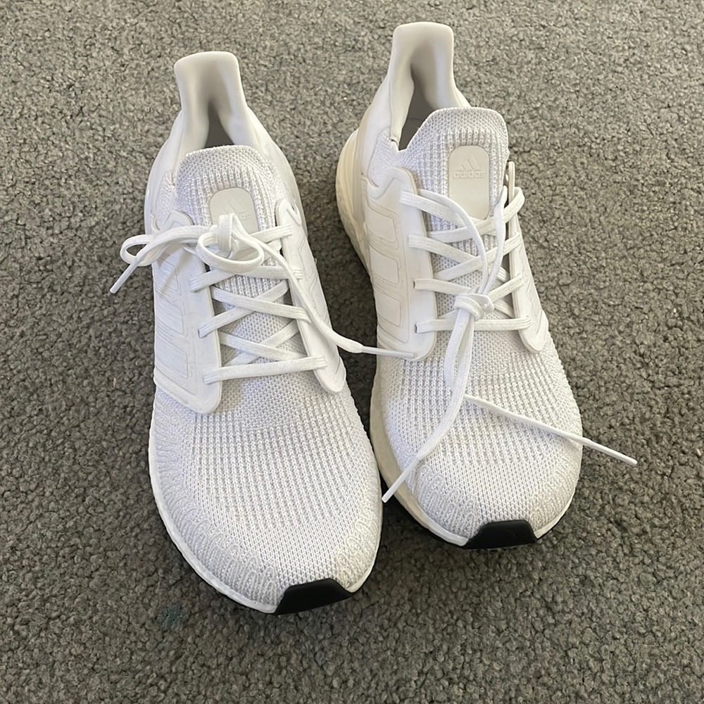 Women’s Adidas Ultraboost Size 10